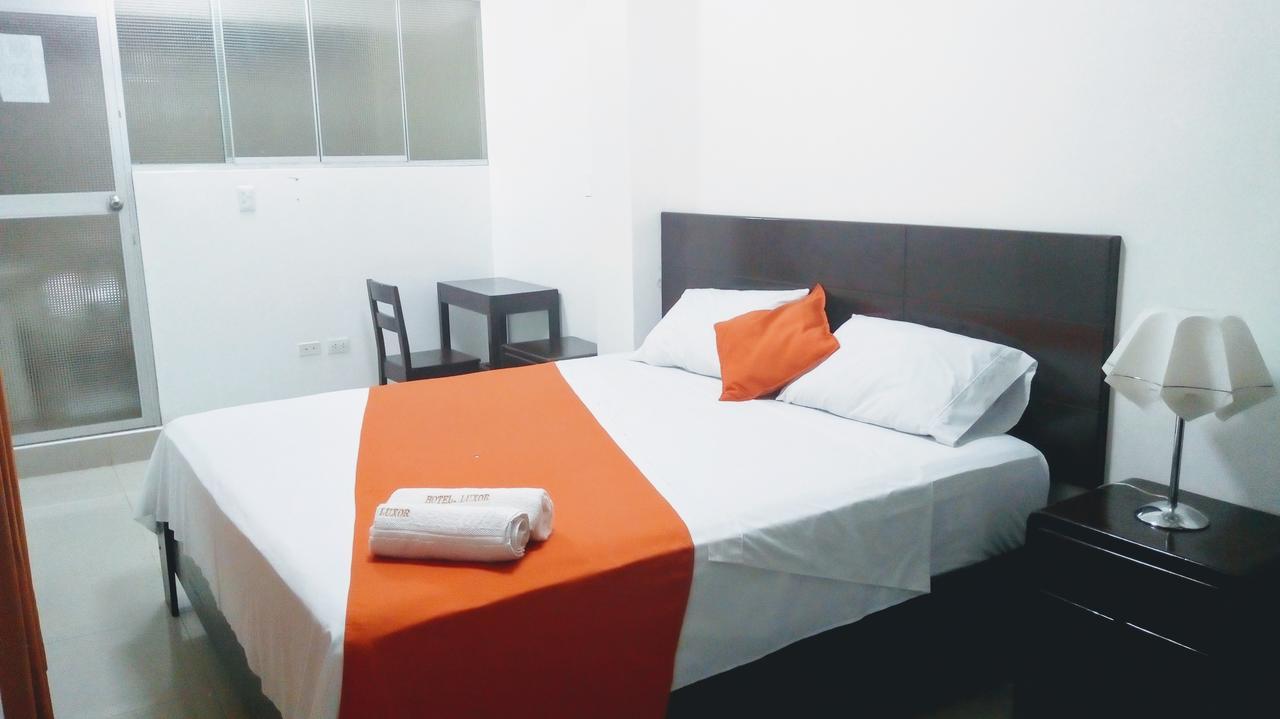 Hotel Luxor 푸카이파 외부 사진
